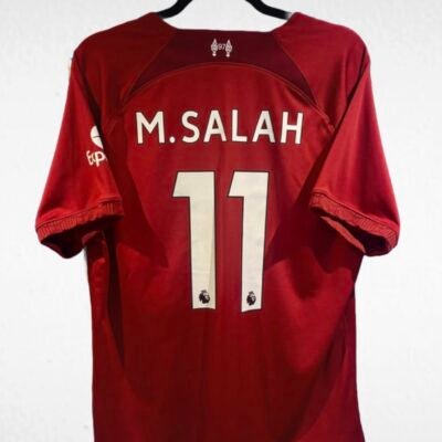 •Liverpool FC 2022–23 Home Kit – #11 Mohamed Salah – L {authentic} condition 10/10