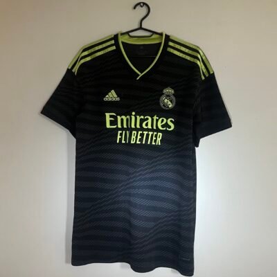 Real Madrid 22-23 M authentic Football jersey M
